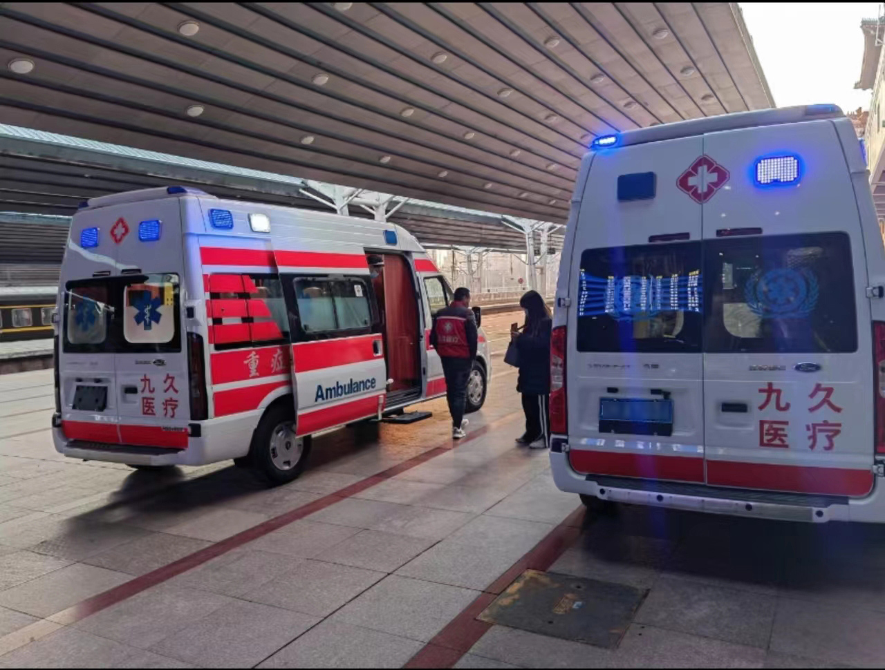 四会市救护车长途转运